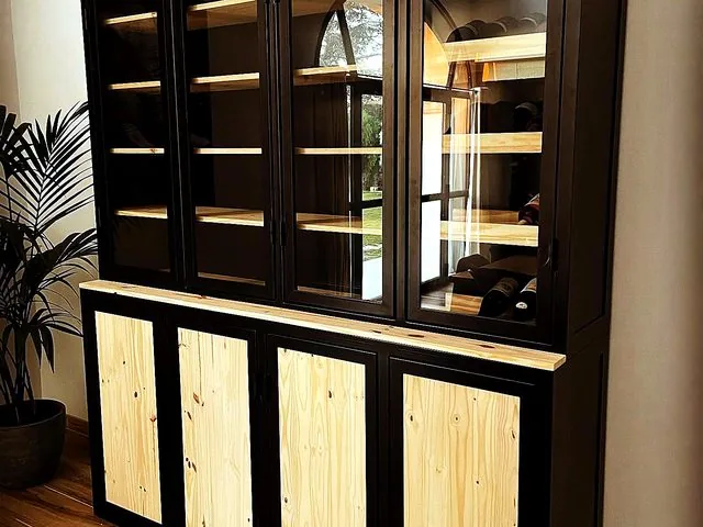 Mobilier vitrine bar métal et bois - La Métallerie Du Sud