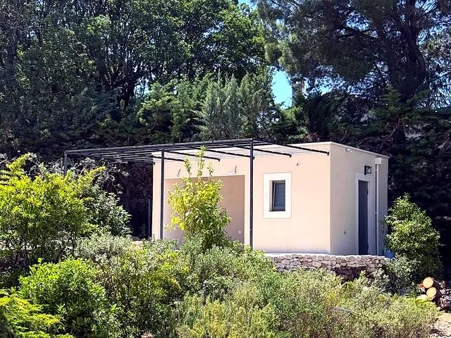 Pergola provençale en pinède - La Métallerie Du Sud